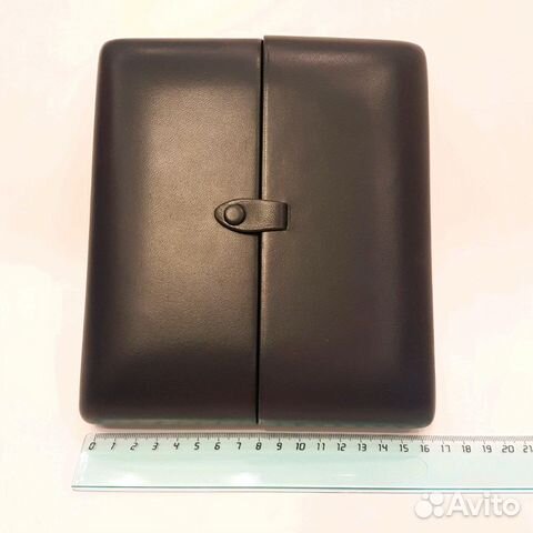 Коробка Harry Winston для колье с горловиной