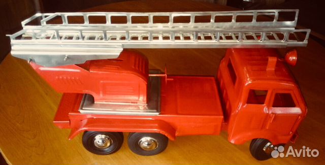 Пожарная машина сим, игрушка пожарный автомобиль Пожарная машина сим, игрушка пожарный автомобиль