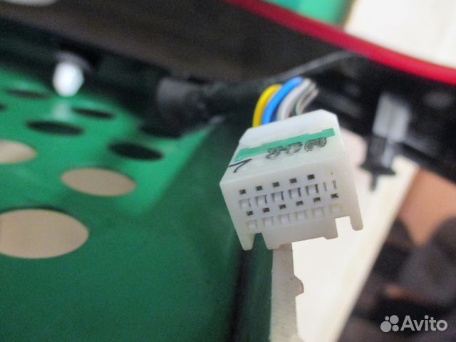 Накладка крышки багажника под фонари RIO Киа Рио 4 Накладка крышки багажника под фонари RIO Киа Рио 4