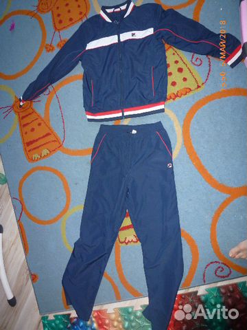 Спортивный костюм Fila размер 44 Спортивный костюм Fila размер 44