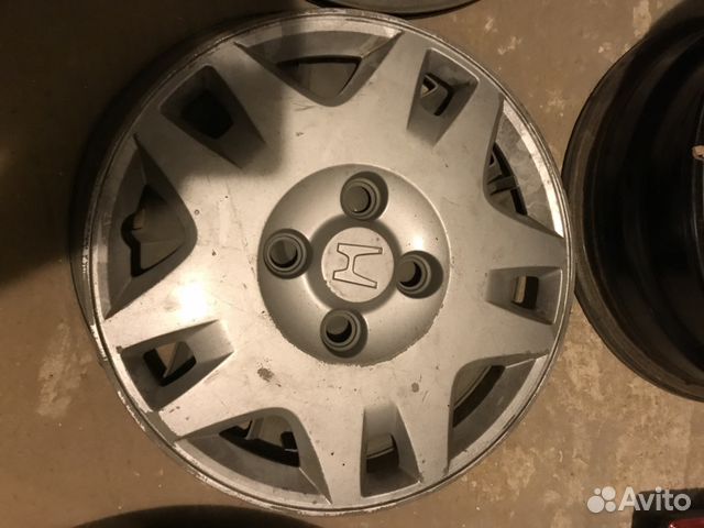 колпаки тойота королла r16. колпак 2. колпак 2м. аё ака вот вам два колпака текст. ае два колпака.