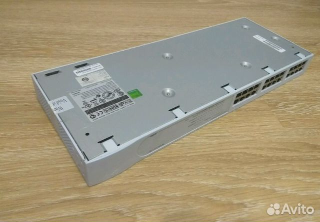 Неуправляемый коммутатор 3Com Baseline Switch 2024 Неуправляемый коммутатор 3Com Baseline Switch 2024