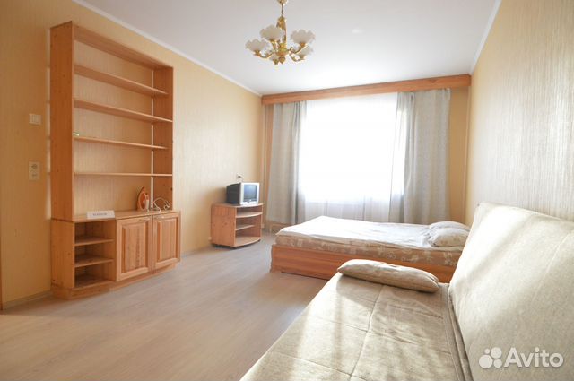 

1-к. квартира, 42 м², 3 кровати