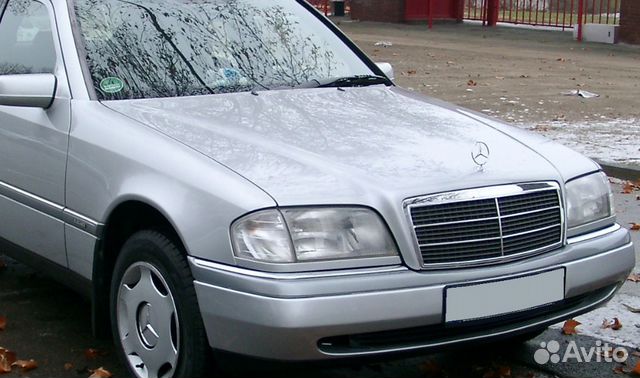Новые детали по переду Мерседес Ц-класс W202 Новые детали по переду Мерседес Ц-класс W202