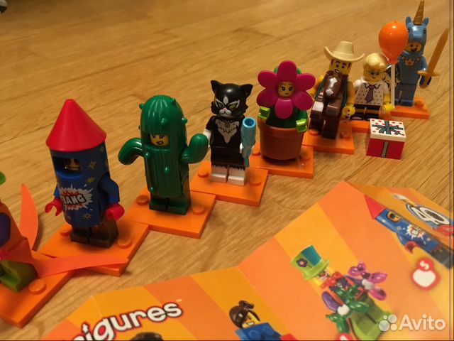 Lego Minifigures лего минифигуры серия 18