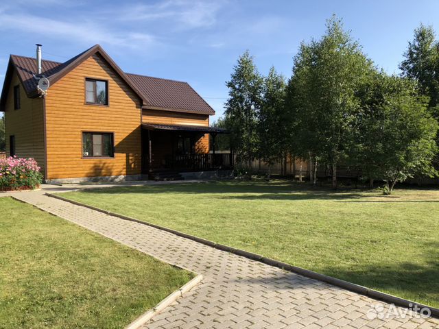 Коттедж 300 м² на участке 30 сот.