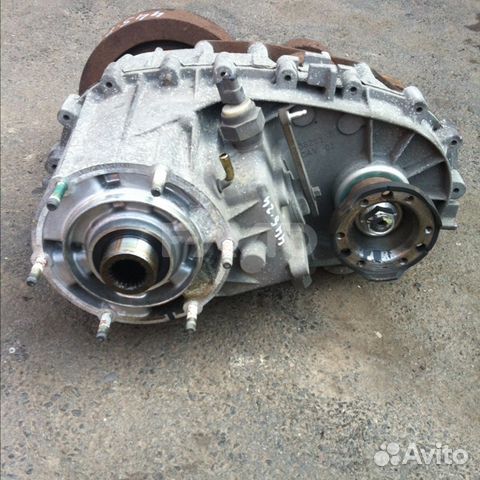 Раздатка на Jeep Grand Cherokee WJ 2,7 Раздатка на Jeep Grand Cherokee WJ 2,7