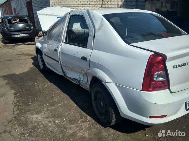 Разбор автомобиля Рено Логан