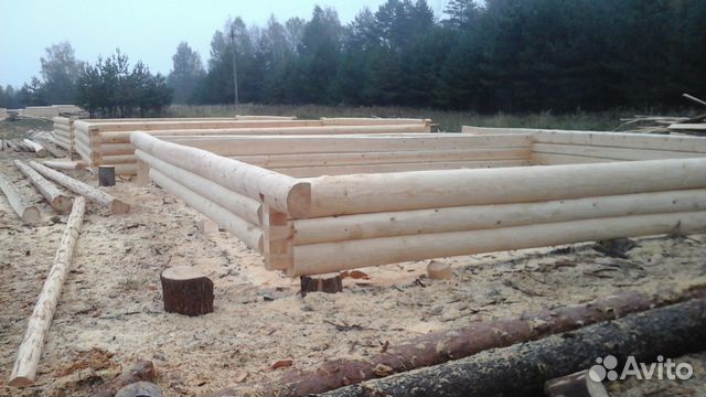 Сруб дома 6x7+ 2 с террасой и мансардой Сруб дома 6x7+ 2 с террасой и мансардой