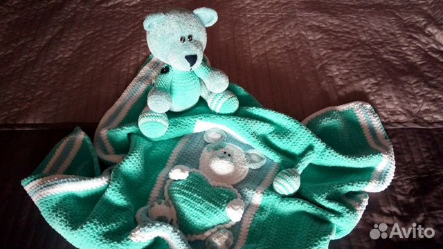 Комплект: покрывало и игрушка для новорожденных