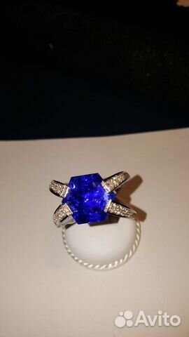 Золотое кольцо с бриллиантами