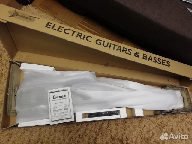 Бас гитара Ibanez SR300EB-WK Бас гитара Ibanez SR300EB-WK