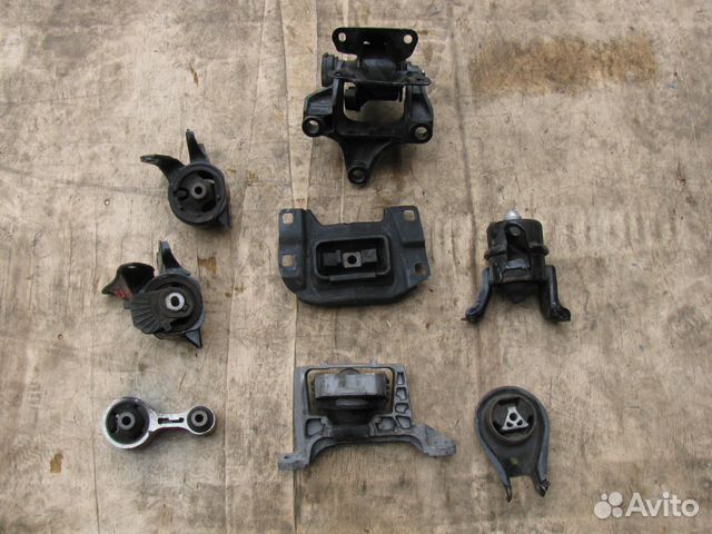 Подушка двигателя АКПП Mazda 3 6 BK GG GY GH CX7 Подушка двигателя АКПП Mazda 3 6 BK GG GY GH CX7