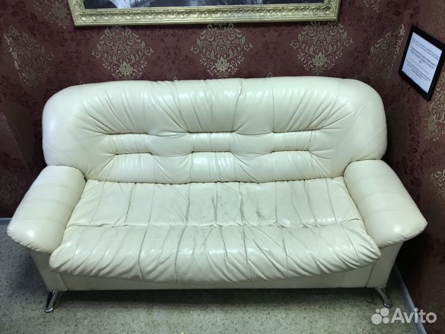 Диван кожаный 180х90 бежевый Диван кожаный 180х90 бежевый