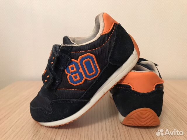 Кроссовки на мальчика 23р Кроссовки на мальчика 23р