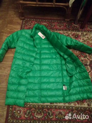 Пуховик весеннего летний новый Пуховик весеннего летний новый
