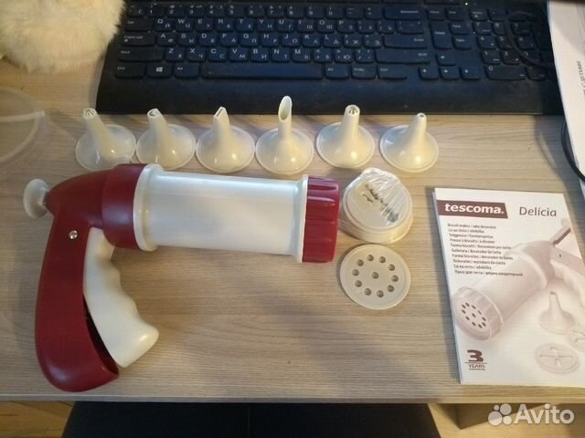 Пресс для теста/ Шприц кондитерский tescoma Пресс для теста/ Шприц кондитерский tescoma