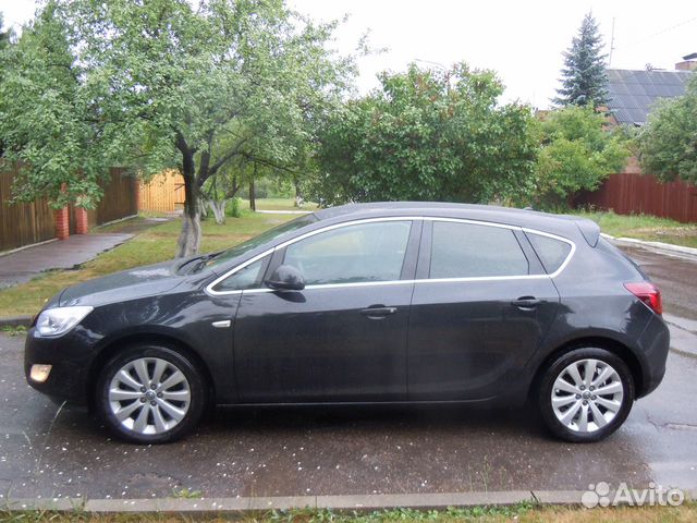 Opel Astra 1.6 AT, 2011, 124 000 км