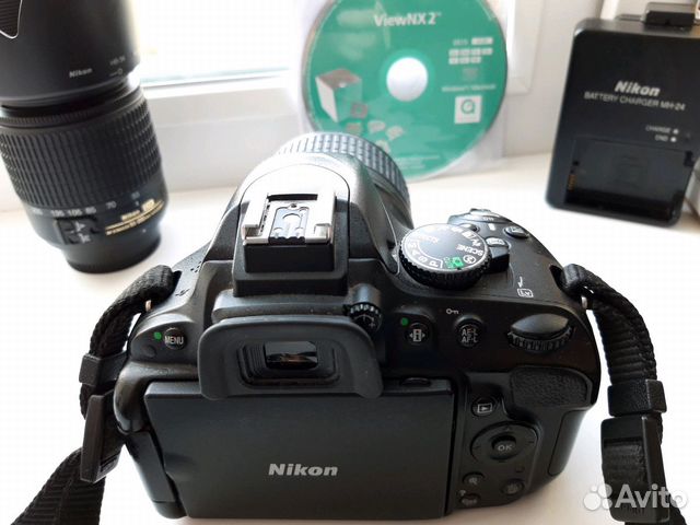 Nikon D5100 Kit + 55-200