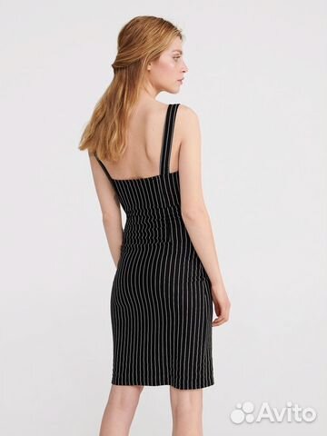 Новое платье с бирками Новое платье с бирками