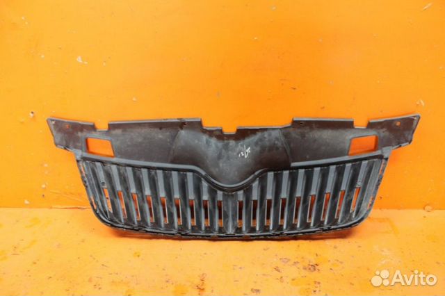 Решетка радиатора Skoda Fabia 2 5J 2007-2014
