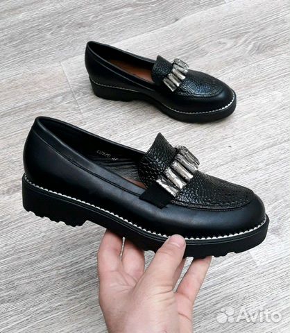 Туфли 37-38(новые) классные Туфли 37-38(новые) классные
