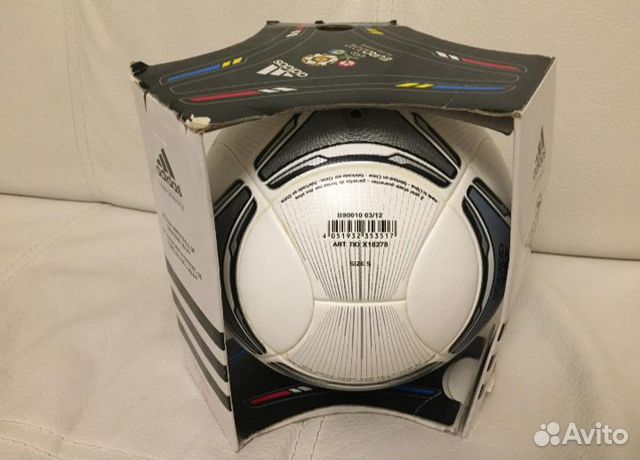 Футбольный мяч Adidas Tango 12 Final Euro 2012