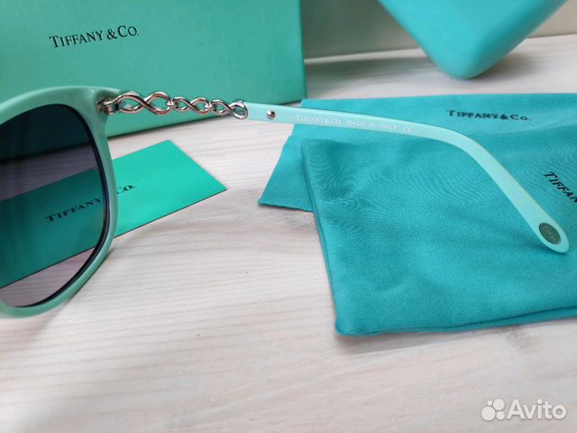 Солнцезащитные очки Tiffani&Co TF4121B (10005)