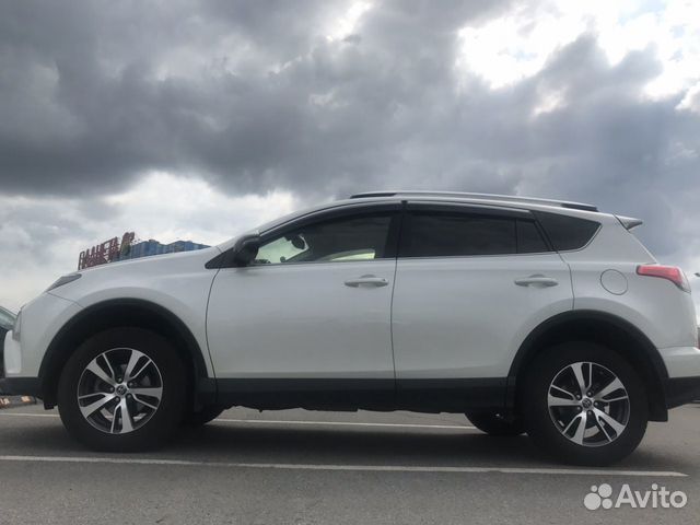 Toyota RAV4 2.5 AT, 2016, 37 200 км