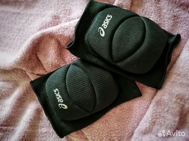 Наколенники фирмы asics