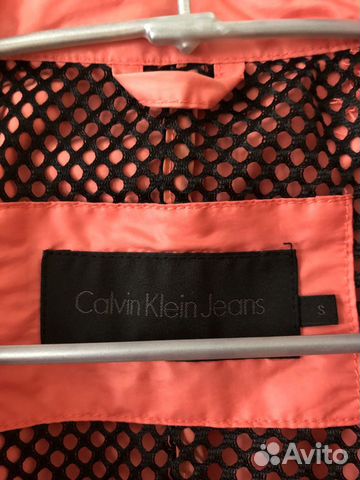 Ветровка Calvin Klein Jeans (оригинал) Ветровка Calvin Klein Jeans (оригинал)