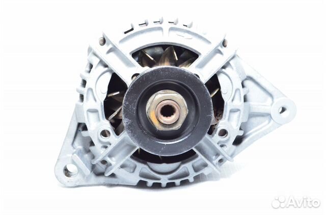 Генератор Митсубиси Харизма Восстановленный