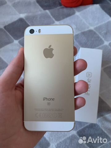 iPhone SE на 32gb