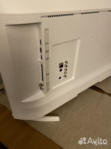 SAMSUNG UE32N4510AU новый Smart TV Wi-Fi белый