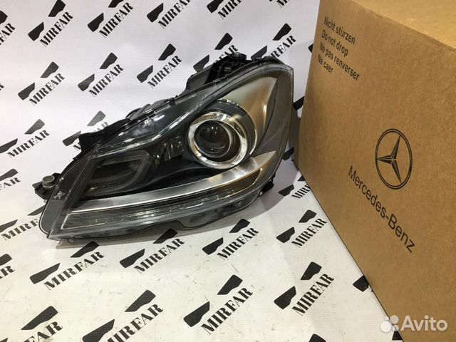 Фара левая Mercedes Benz C klasse w204 рестайлинг Фара левая Mercedes Benz C klasse w204 рестайлинг