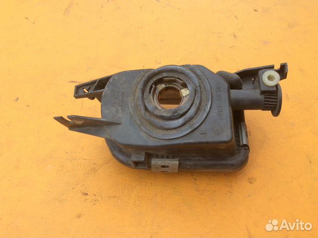 Фара противотуманная левая птф Mercedes w203 W215 Фара противотуманная левая птф Mercedes w203 W215