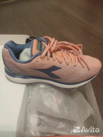 Кроссовки Diadora Mythos Blushield