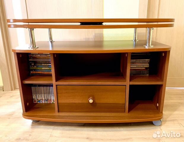 Тумба под телевизор