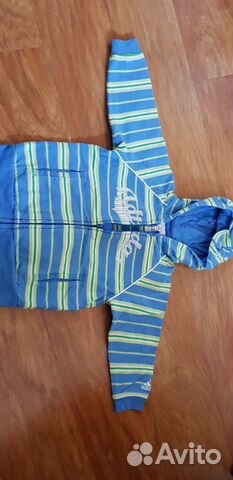 Кофта Адидас на молнии с капюшоном Кофта Адидас на молнии с капюшоном