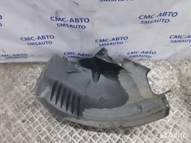 Подкрылок передний правый Mercedes C-Klasse W204 Подкрылок передний правый Mercedes C-Klasse W204