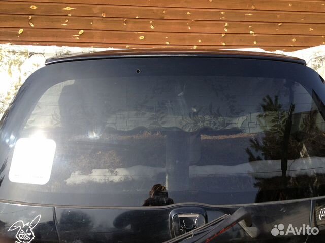 Продам запчасти на крышку багажника Honda Fit Продам запчасти на крышку багажника Honda Fit