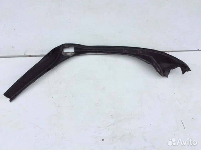 Накладка багажного отделения левая Mercedes W251 R