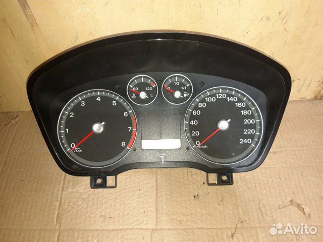 Панель приборов Ford C-Max 2003-2007 Панель приборов Ford C-Max 2003-2007