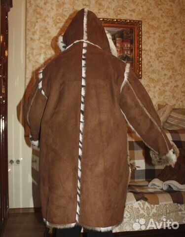 Шуба из синтетического меха Шуба из синтетического меха