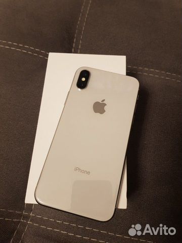 Телефон iPhone X 64GB Телефон iPhone X 64GB