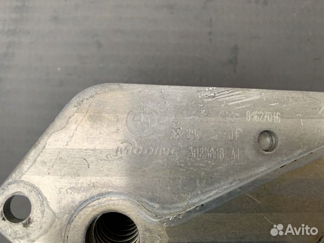 Теплообменник масляного фильтра бмв Х5 Е70 Е60 Е90 Теплообменник масляного фильтра бмв Х5 Е70 Е60 Е90