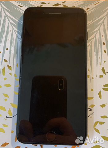 Телефон iPhone 7 Plus 32 gb