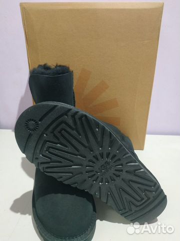 UGG Australia Bailey Button Угги черные с пуговкой UGG Australia Bailey Button Угги черные с пуговкой