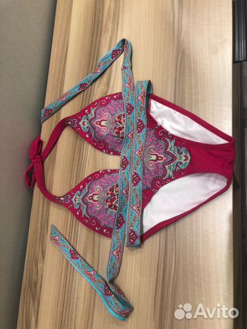 Купальники Victoria’s secret оригинал+парео Купальники Victoria’s secret оригинал+парео
