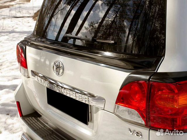 Спойлер крышки багажника Toyota LC 200 Спойлер крышки багажника Toyota LC 200